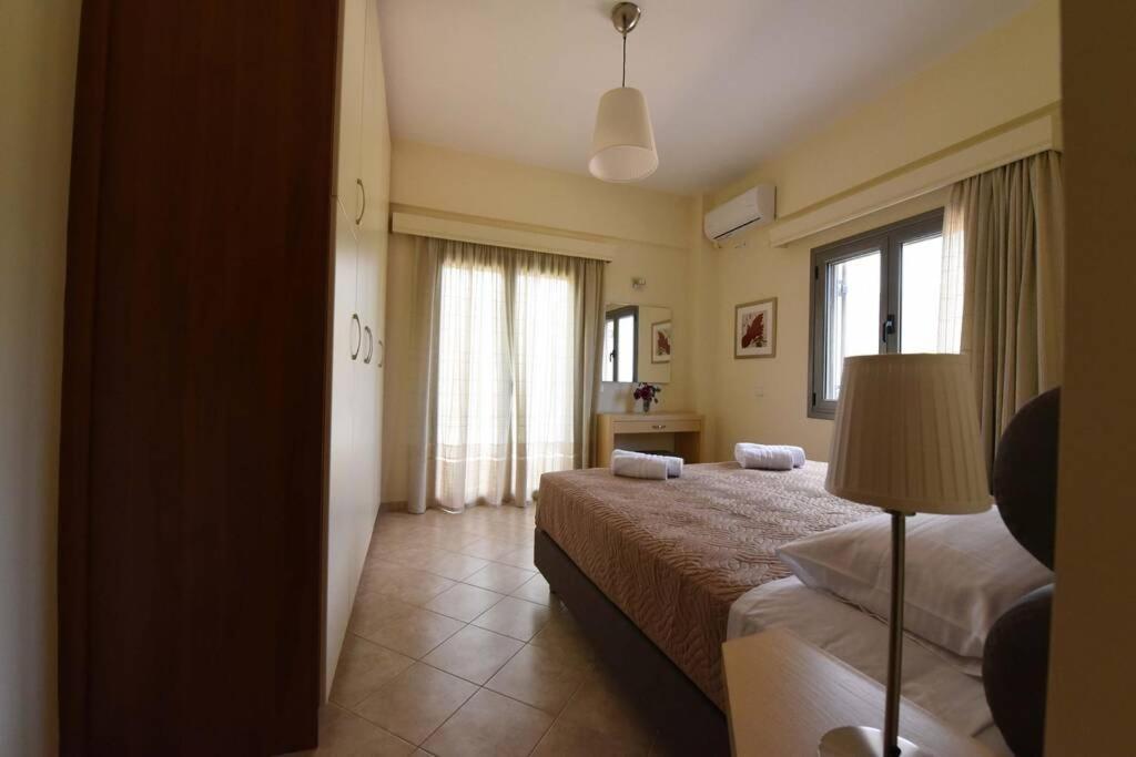 Seaside Villa Andronikos Amarynthos Extérieur photo