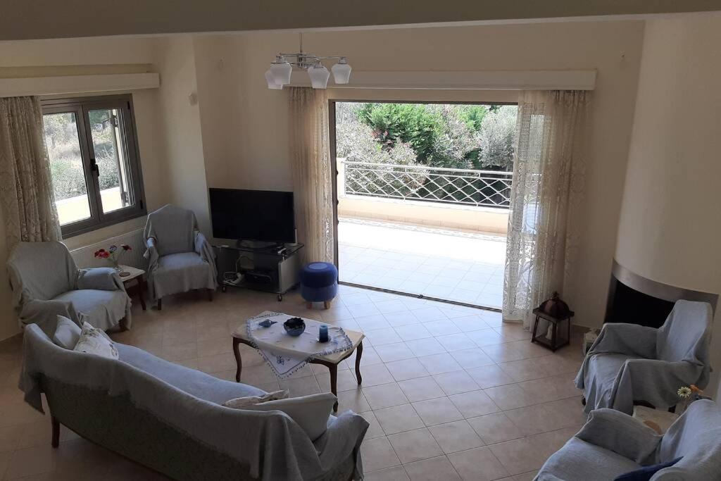 Seaside Villa Andronikos Amarynthos Extérieur photo