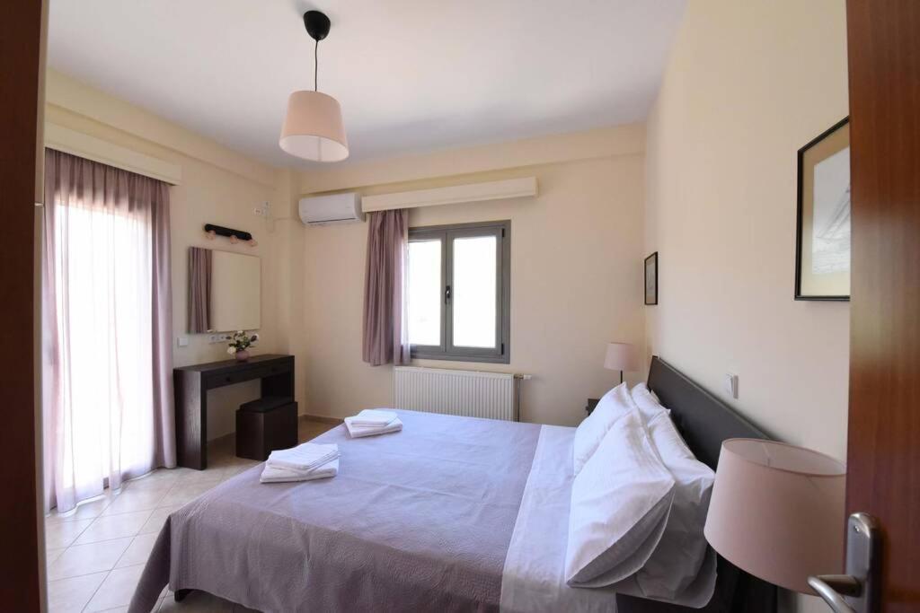 Seaside Villa Andronikos Amarynthos Extérieur photo