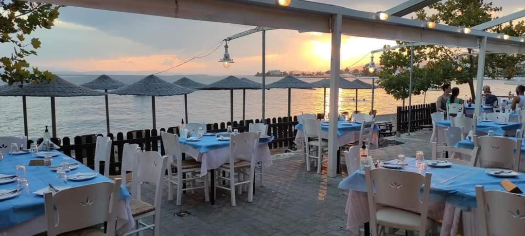 Seaside Villa Andronikos Amarynthos Extérieur photo